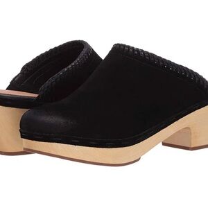 FRYE AND CO. Odessa Braid Black Women's Mules